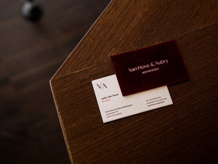 Van Hove & Aubry mockup